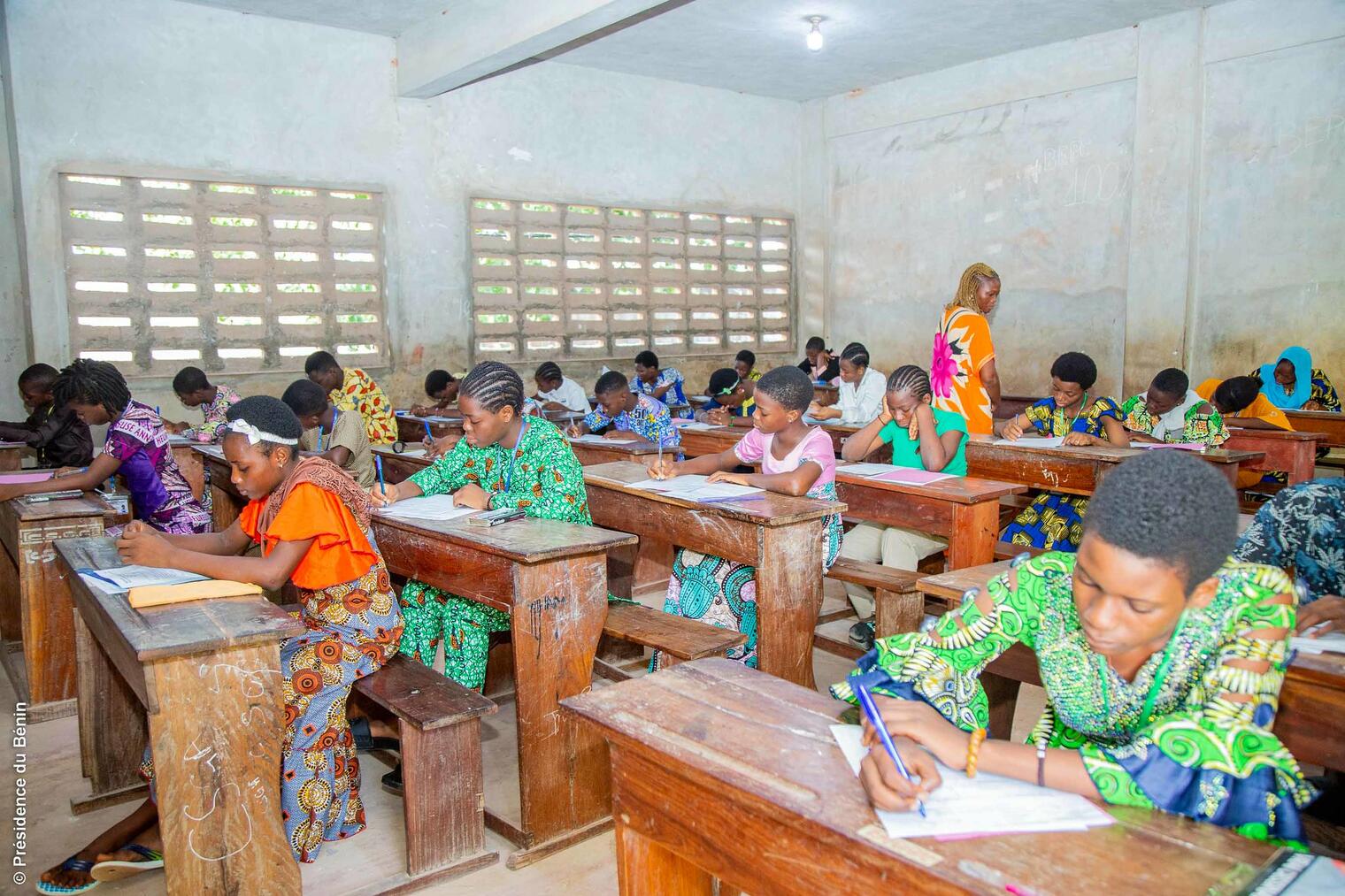 Bénin, examen