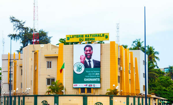 Bénin, LNB